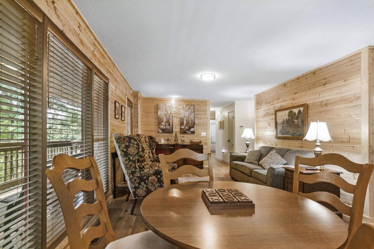 Knot A Kabin Pigeon Forge Bagian luar foto