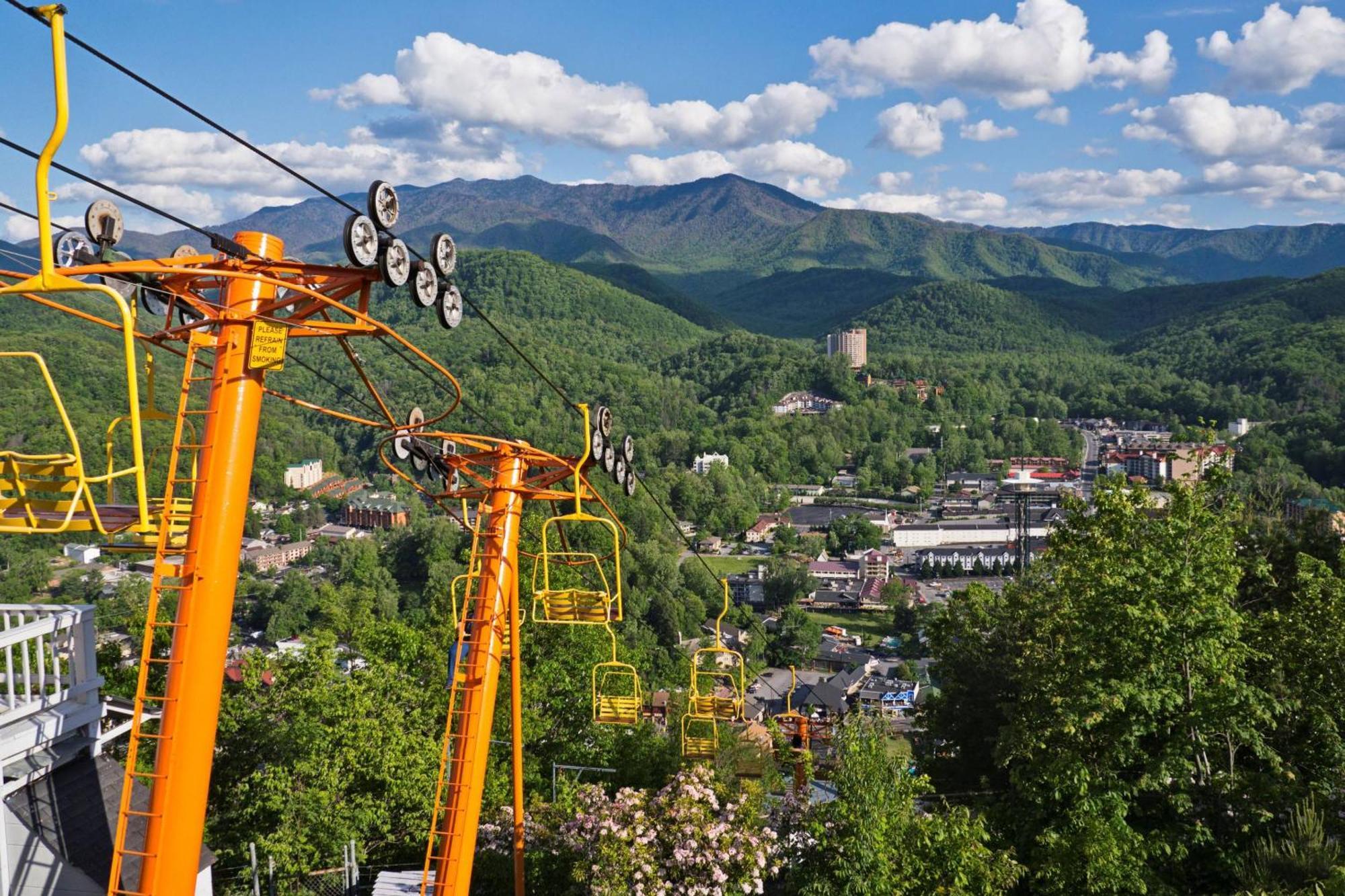 Knot A Kabin Pigeon Forge Bagian luar foto